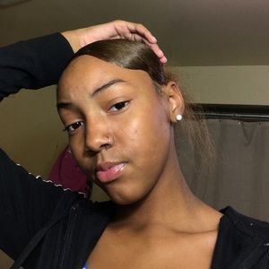 Meet your Posher, Erika